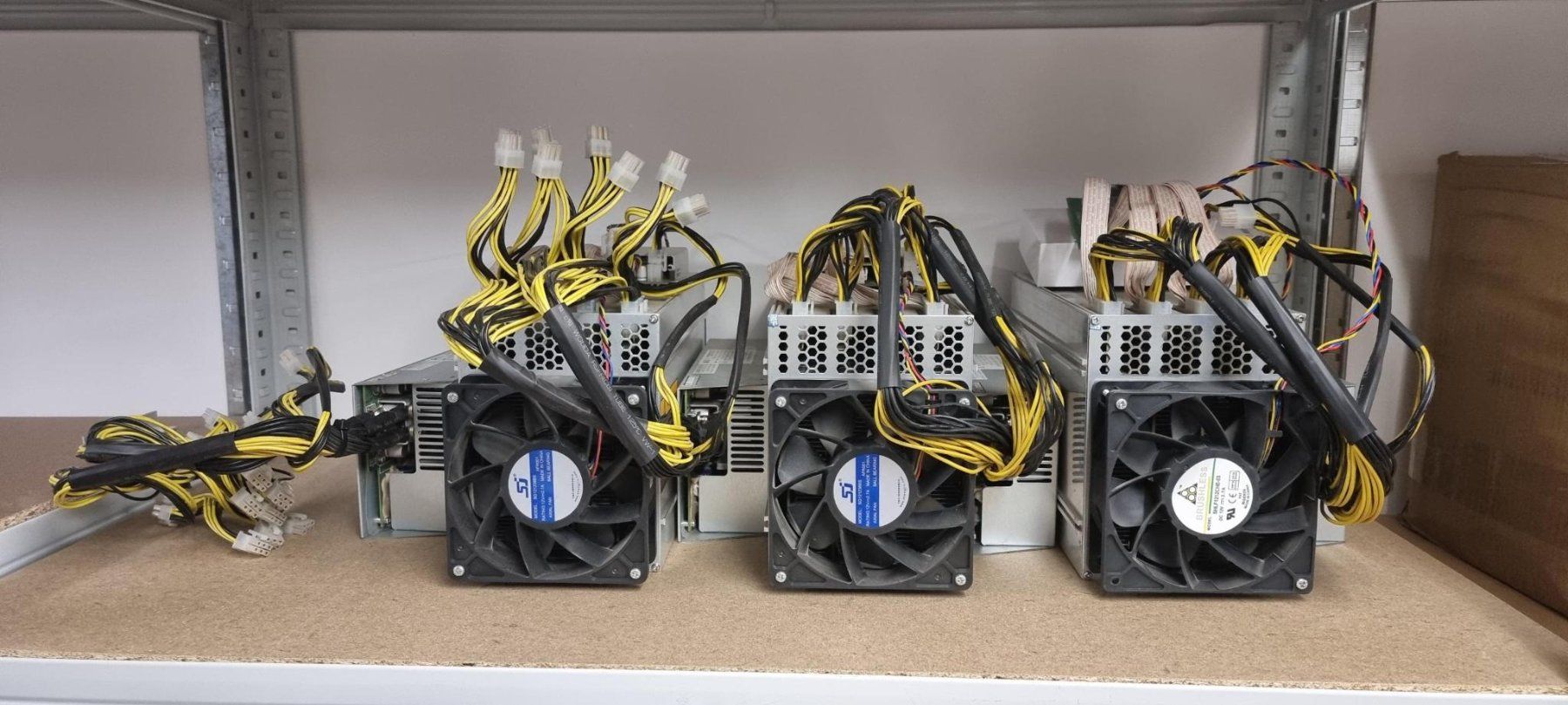 Bitmain Coin Miner: Antminer L3+ - 11 Stk. – Usato da Vaduz venduto da TheHero2024 3