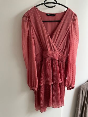 Zara Kleid