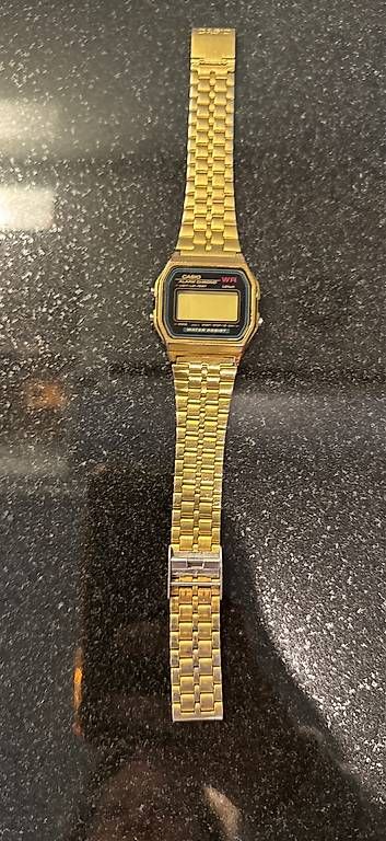 Uhren: Casio Uhr – Gebraucht aus Wermatswil von Flowerpower30