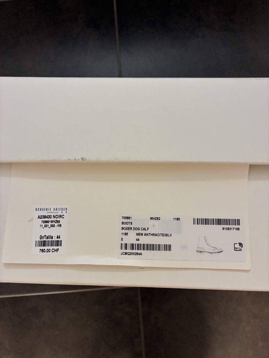 Alexander Mcqueen Scarpe da uomo: Alexander McQueen Tread Slick Boots, Grösse 44 – Usato da Liestal venduto da oro_g 2