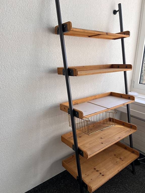 Scaffali: Regal Tanne Calafell – Usato da Gümligen venduto da ela.22