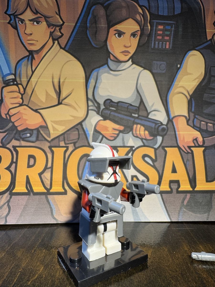 Star Wars Figuren: Star Wars Captain Red Figur Clone Trooper Lego-Komp. – Neu (gemäss Beschreibung) aus Zufikon von BrickSales