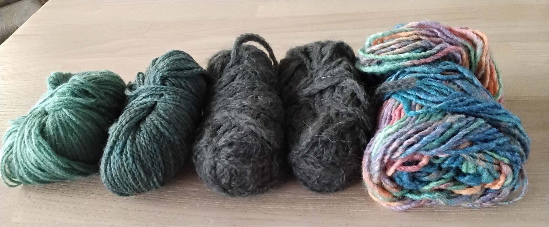 Lana: Wollresten ca. 1kg – Usato da Rupperswil venduto da Joggi023 6