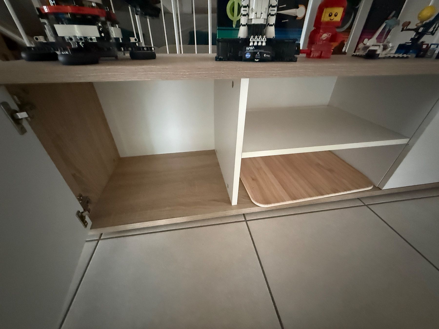 Conforama Mobili TV: Tv bank – Usato da Bonstetten venduto da Johanne_Lamalle 1