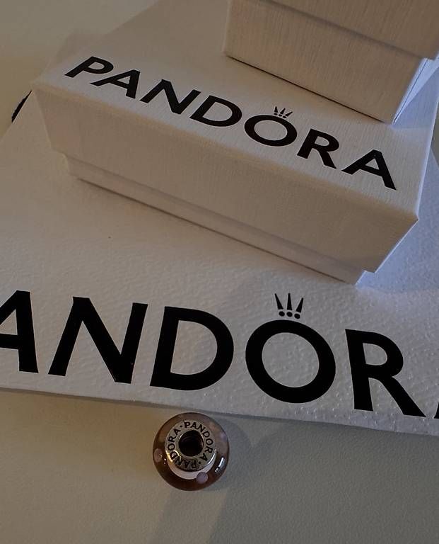 Ciondoli: Pandora Murano Glas Charm Rosa  – Usato da Heerbrugg venduto da Chiria