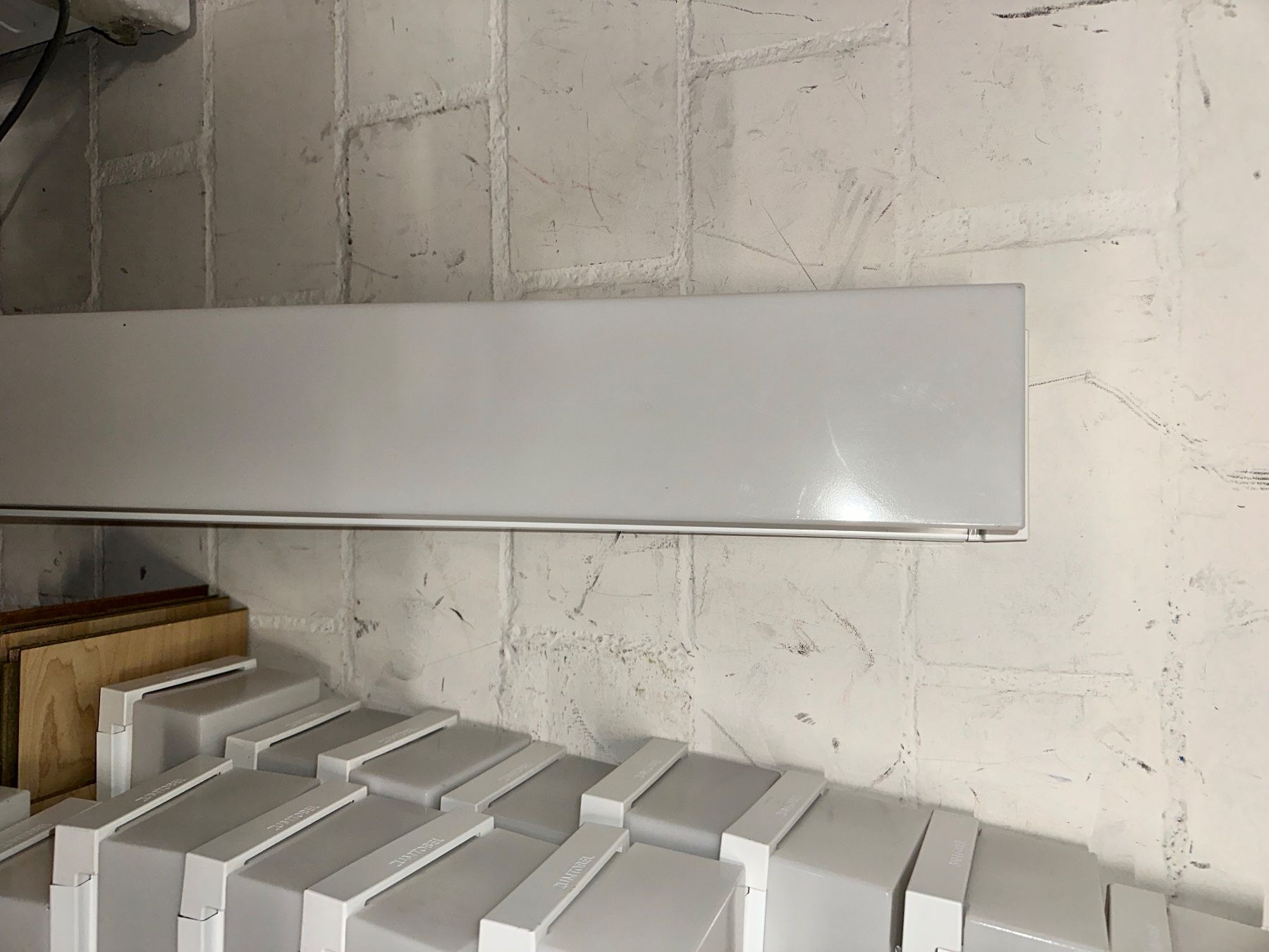 Zumtobel Lampade: Zumtobel Perluce Lampe 152cm – Usato da niederhasli venduto da rami016