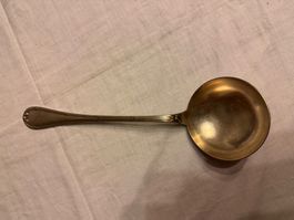 Louche ancienne en métal argenté  (599)