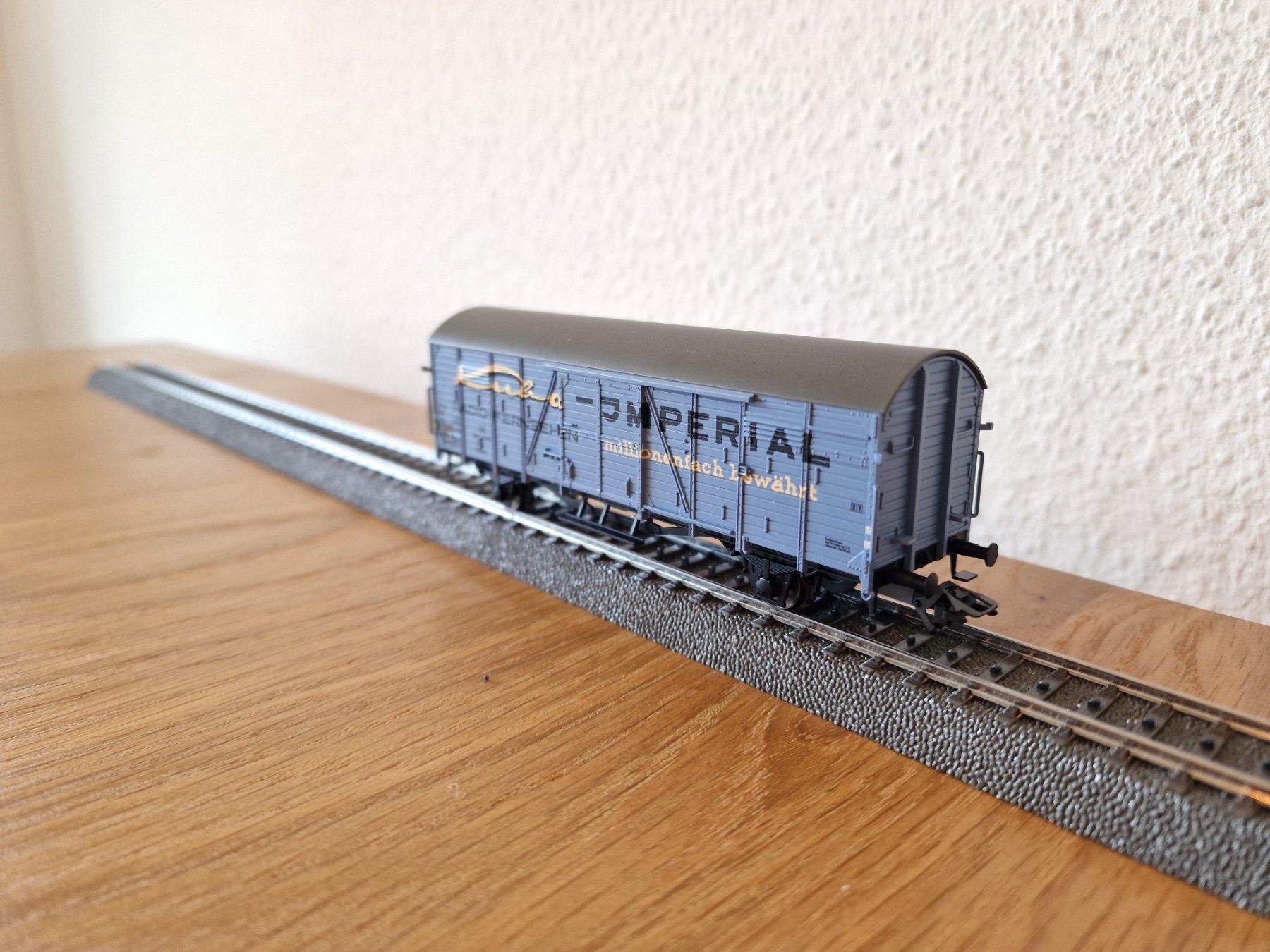 Märklin Modellini di ferrovie: DB Güterwagen Kuba H0 – Usato da Matten b. Interlaken venduto da lor_hr9w 2