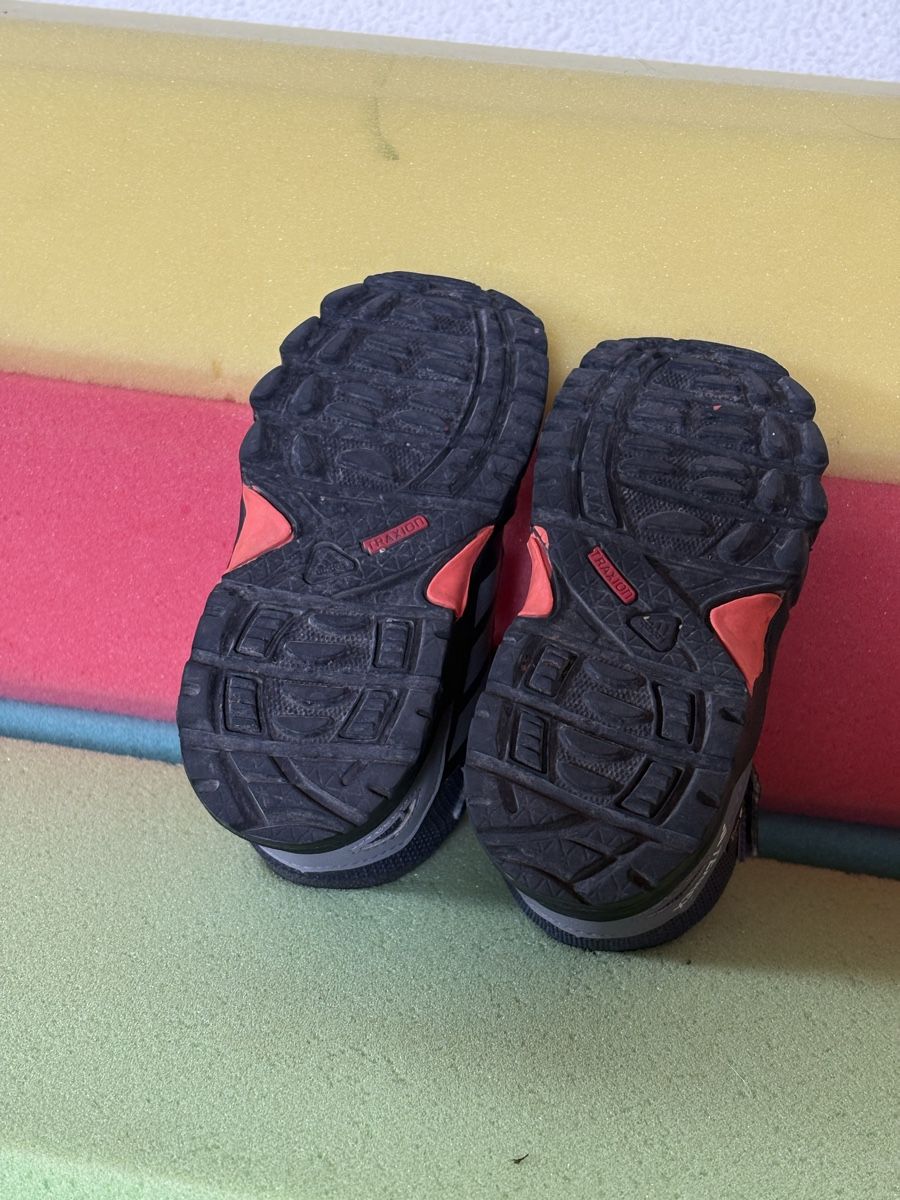 Adidas Scarpe per ragazzi: Adidas Terrex Gore-Tex Grösse 23 – Usato da Jona venduto da carms16 1