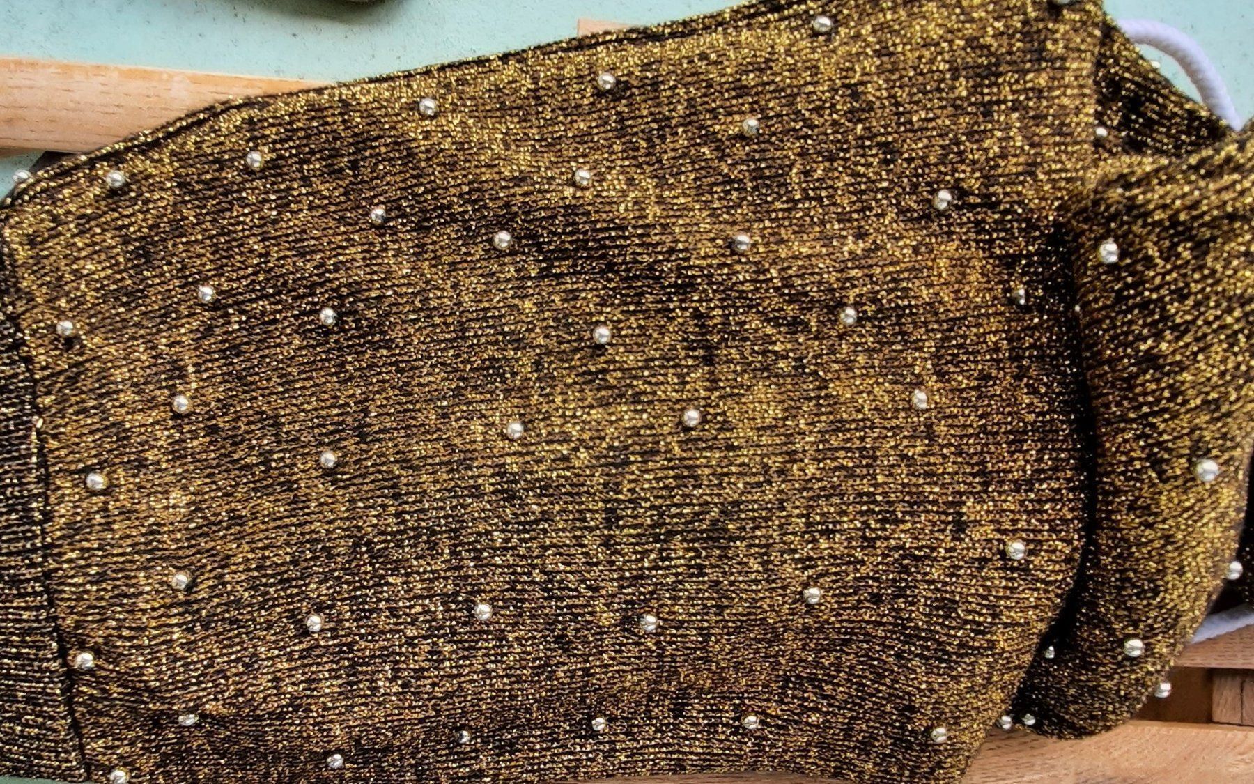 Maglioni & Felpe: Pullover in Gold; mit Goldfäden/ -Perlen – Nuovo (secondo la descrizione) da Herrliberg venduto da AlexandraBopp 2