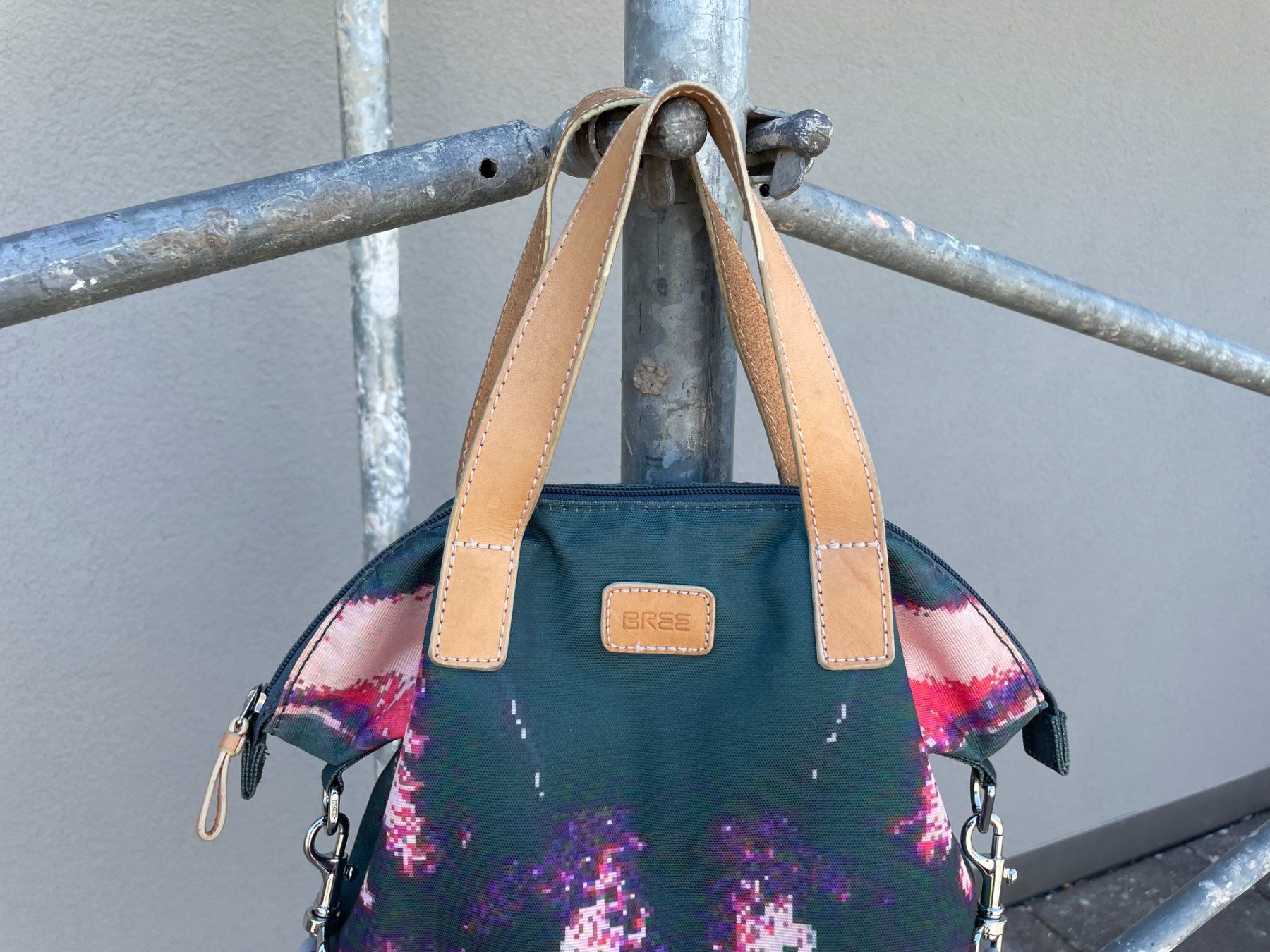 Bree Borse: Bree lässiger Shopper Umhängetasche Tasche – Usato da Turgi venduto da bar_8pdm 8