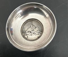 Kleine versilberte Schale „Le Mont Saint Michel“