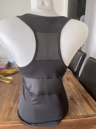 Débardeur Adidas femme noir  S comme neuf 