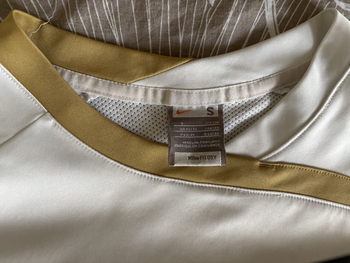 Nike Leibchen & Hosen: Meyrin maillot – Gebraucht aus Le Grand-Saconnex von focamix 2