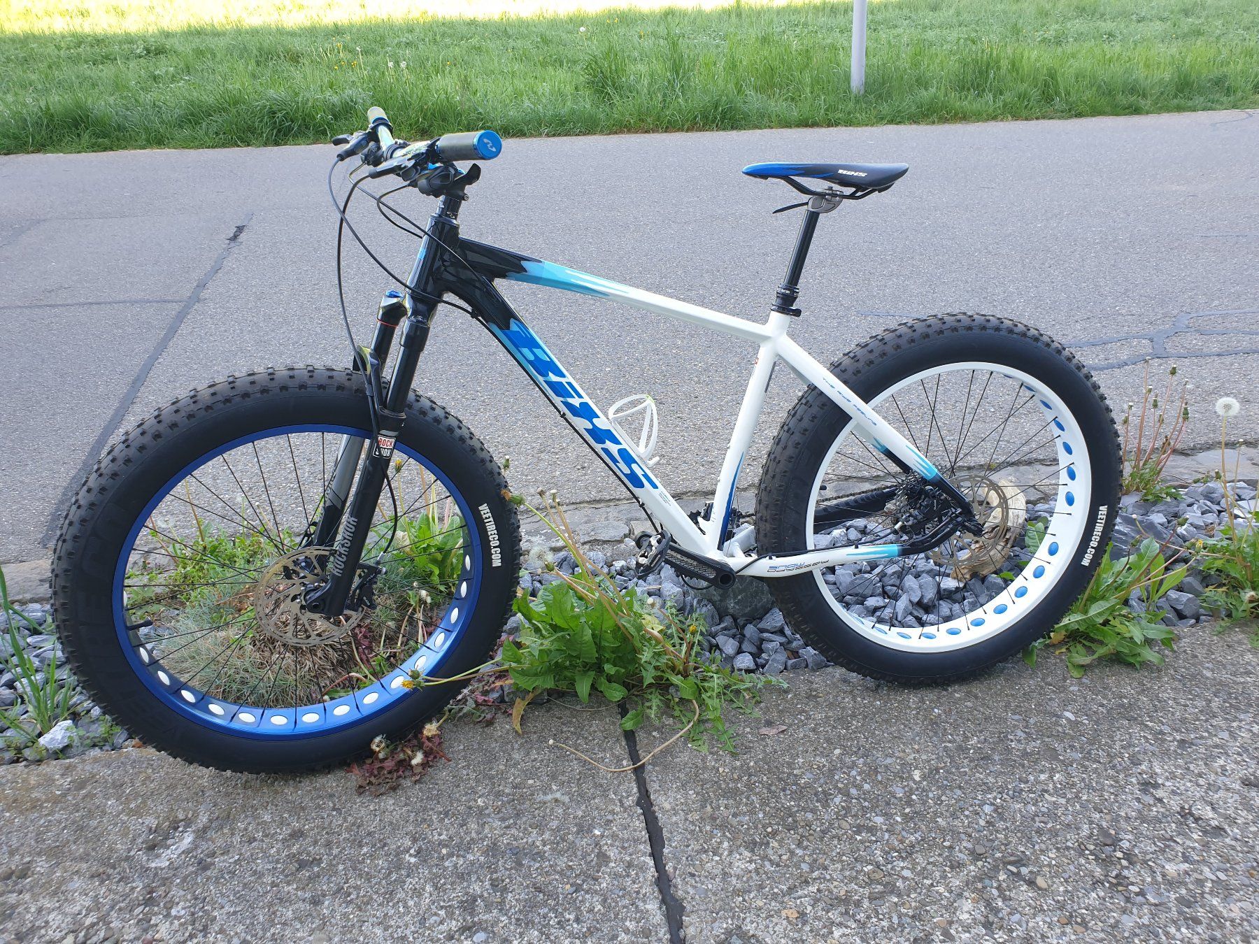 Bixs Biciclette: BIXS Fatbike neuwertig – Usato da Benglen venduto da Moto42