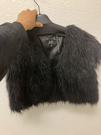 Damen Kunstfellweste Schwarz Gr. M – sehr guter Zustand