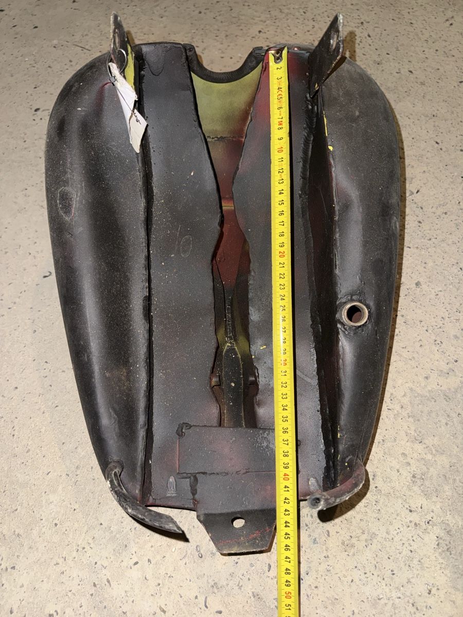Harley-Davidson Accessori per altri veicoli: Harley Tank umgebaut  – Usato da Münchenbuchsee venduto da anjok 3
