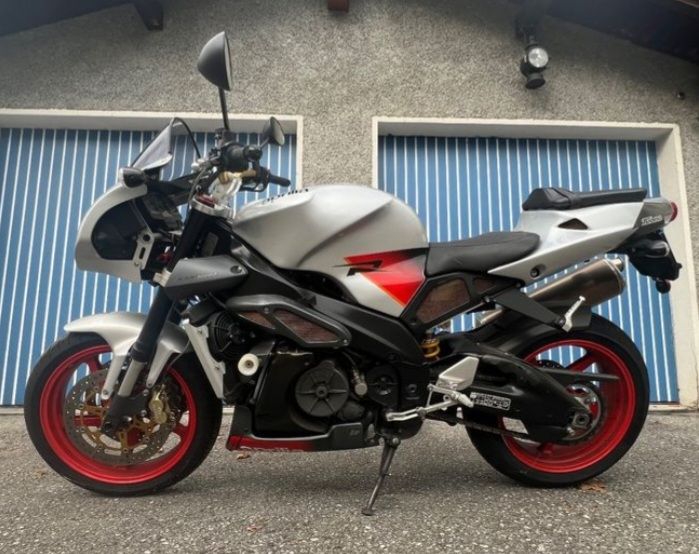 Aprilia Strasse: Aprilia Tuono 1000R – Gebraucht aus Thunstetten von Emily2016 1