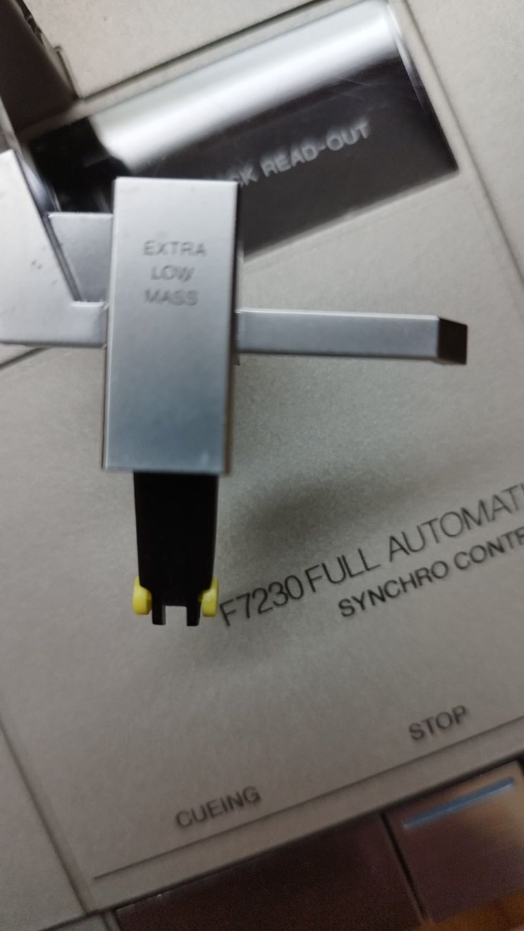 Philips Giradischi: Plattenspieler Philips F 7230 – Usato da Zollikofen venduto da Reiterglueck 7