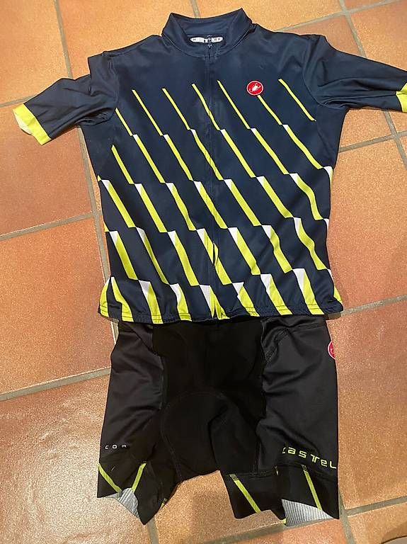Castelli Canottiere & Pantaloni: Velodress Castelli – Usato da Blauen venduto da Isabelle116 1