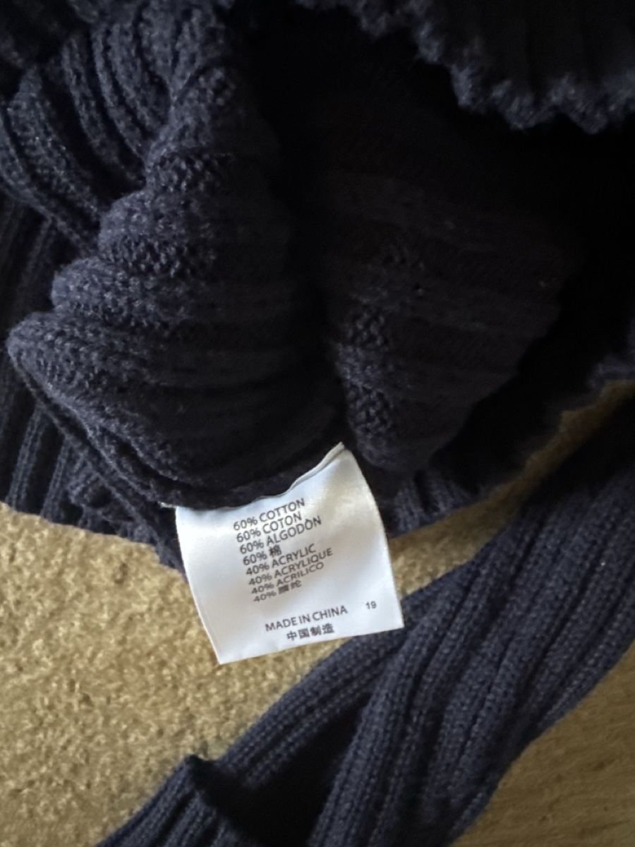 Brandy Melville Pullover & Sweatshirts: Blauer Pullover, Brandy Melville, One Size – Gebraucht aus Schlieren von nowaya 2