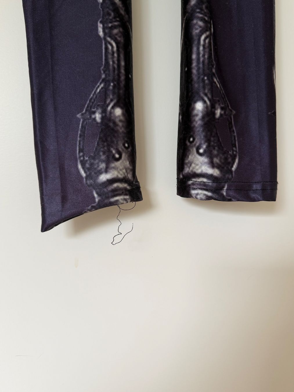 Tute: Skeleton jumpsuit size S-M – Usato da Zürich venduto da MariKondo 2