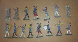 Alte Zinnfiguren Militärkapelle, ca. 5 cm gross 28 stk