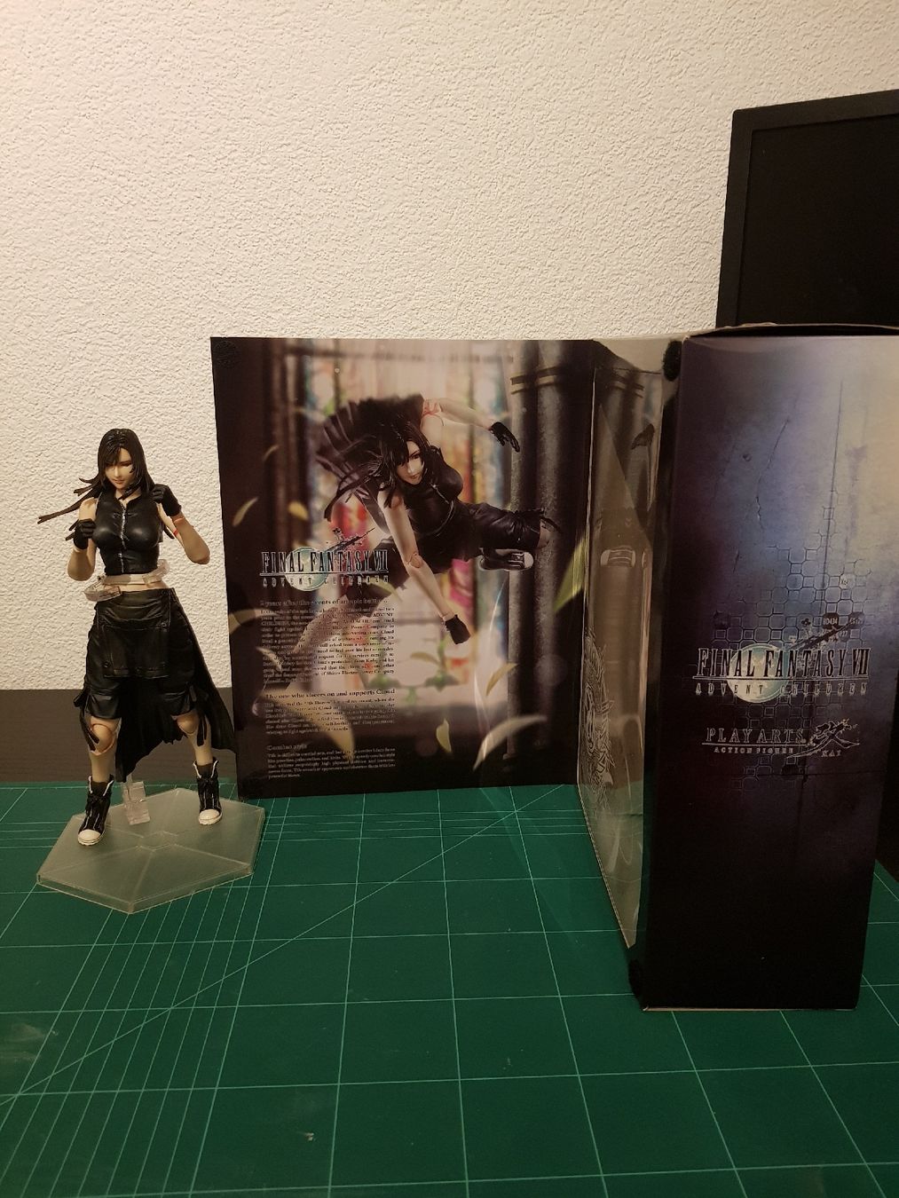 Statuette: Play Arts Action Figure Tifa Lockhart – Usato da Niedergösgen venduto da Kamui8 5