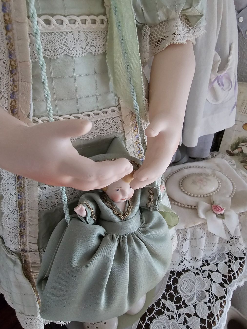 Bambole: WUNDERSCHÖNE PUPPE! – Nuovo (secondo la descrizione) da Laupen BE venduto da AUSSIEGIRL1109 6