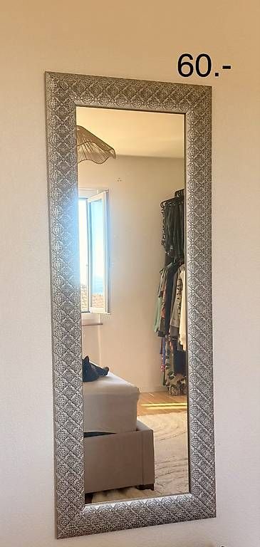 Specchi: Grand miroir décoratif argenté – Usato da Neuchâtel venduto da mag_q9gh