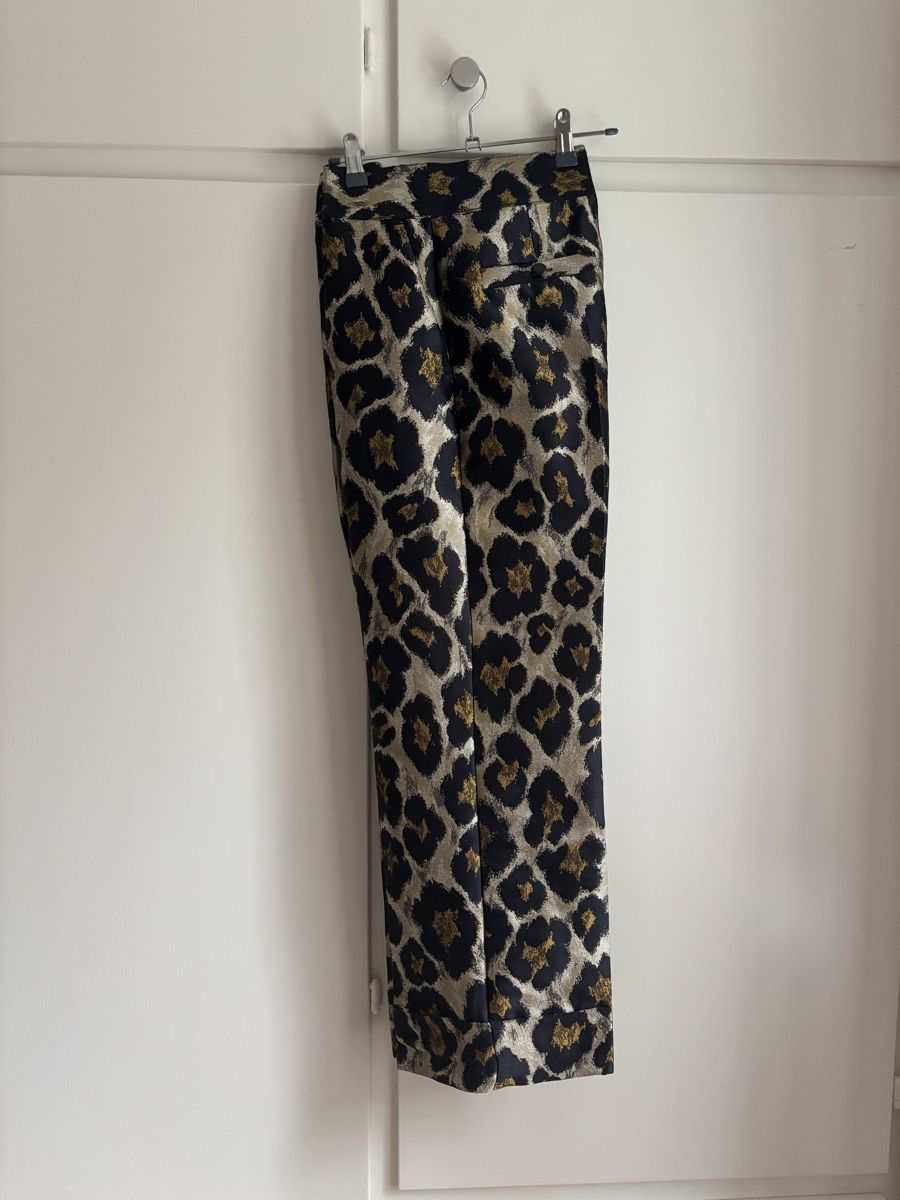 Sezane Pantaloni: SEZANE pantalon léopard – Usato da Kilchberg ZH venduto da HGD8008 1