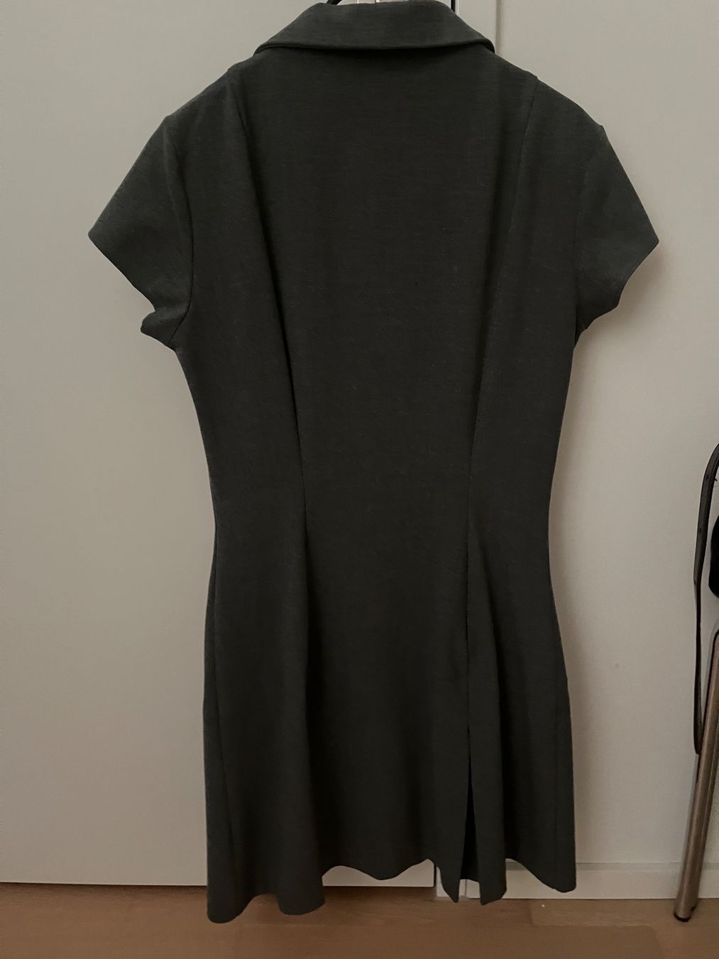 Zara Vestiti: Zara Kleid – Usato da Zollikon venduto da Vivien_6 1