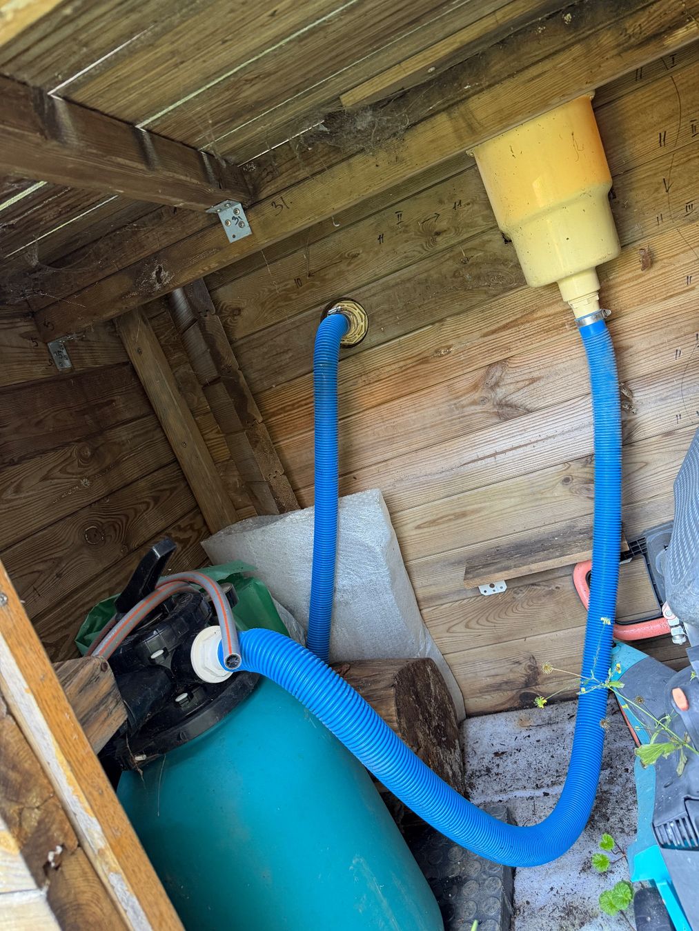 Schwimmbad: Holzpool komplett mit Filteranlage – gebraucht – Gebraucht aus Grindelwald von svenboesch 8