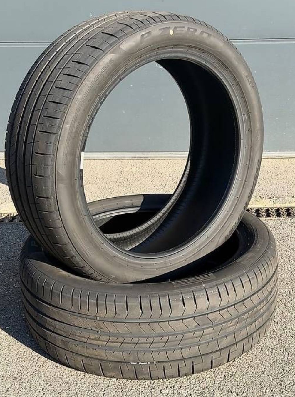 Pirelli Pneumatici & Ruote complete: Pirelli P Zero 285/40 R21  255/45 R21 – Nuovo (secondo la descrizione) da Dietikon venduto da gar_zc6x