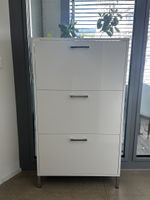 Schuhschrank Weiss Hochglanz mit 3 Klappen, schmal, top Zust