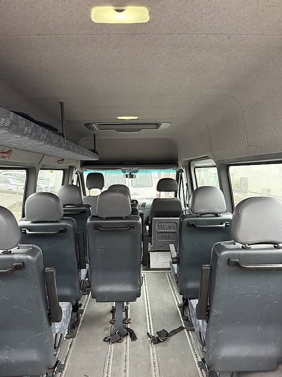 Mercedes Sprinter 313 CDI 9 Plätzer mit Rollstuhllift (Gebraucht) in ...