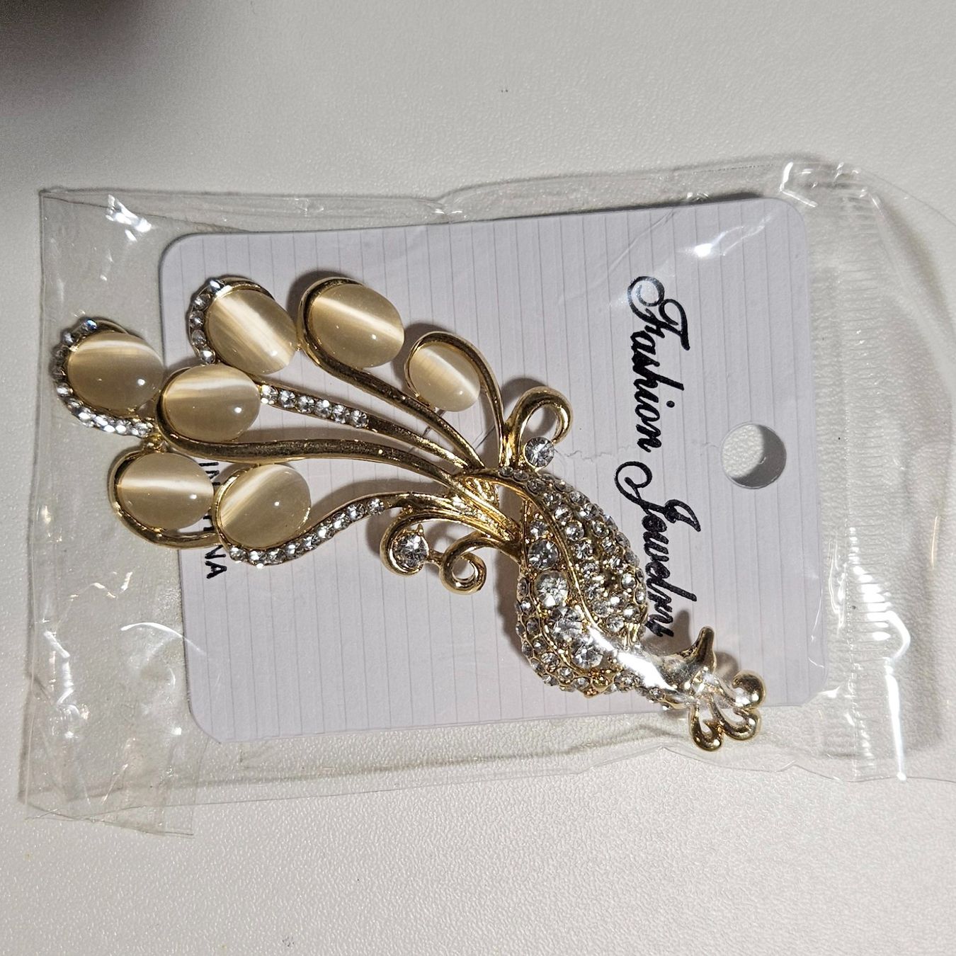 Spille & Fermagli: Grande broche dorée paon, neuve – Nuovo (secondo la descrizione) da Lausanne venduto da tal_01 2