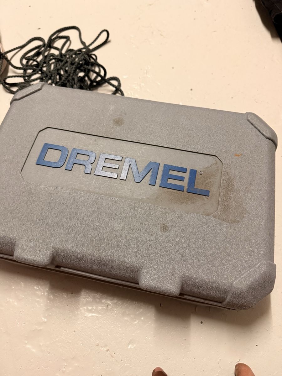 Tutte le macchine: Dremel 8220 Akku-Multitool mit Koffer – Usato da Ebertswil venduto da Charlie-Harper 3