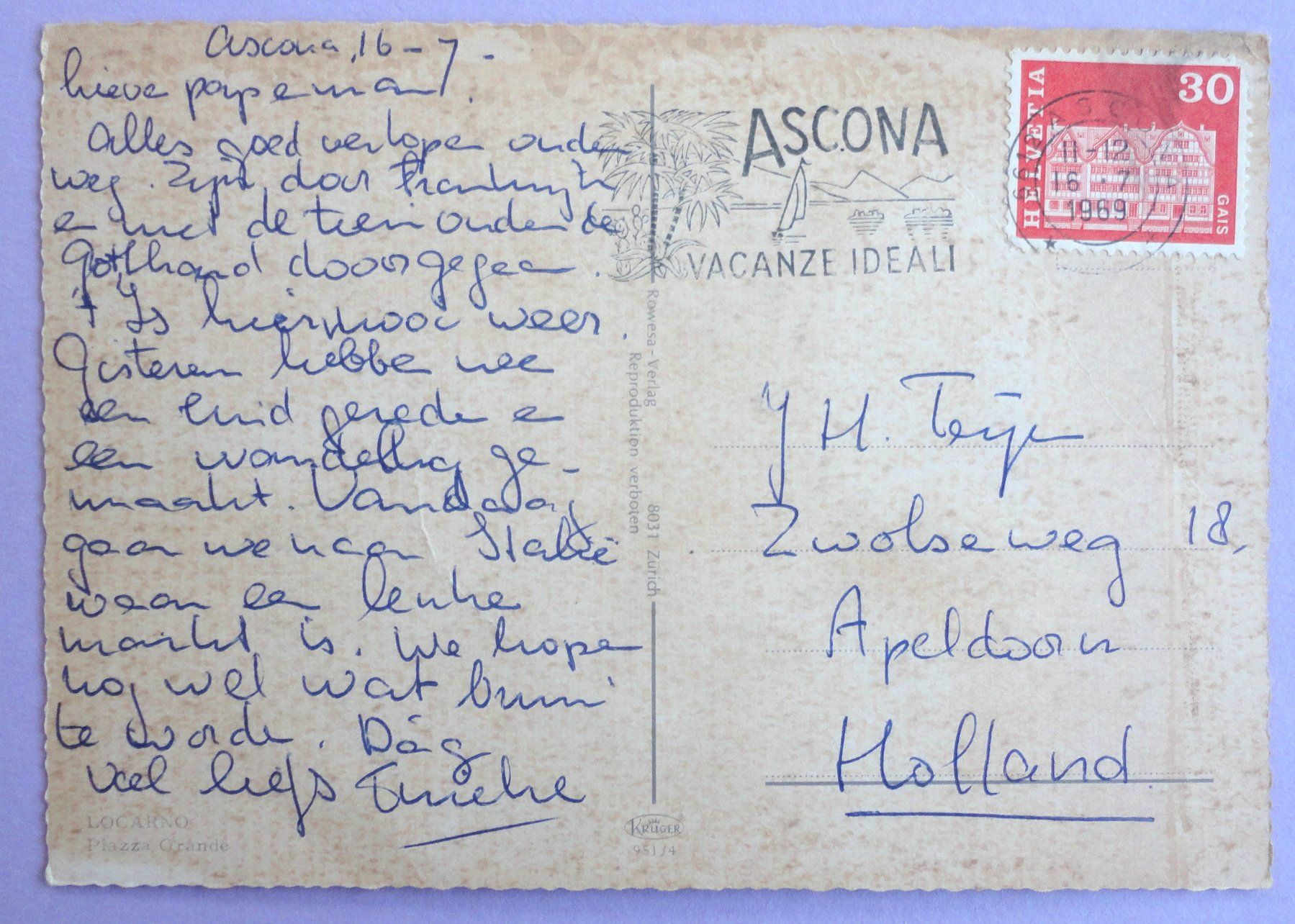 Cartoline postali: Locarno - Piazza Grande – Usato da Fétigny venduto da Billy2miny 1