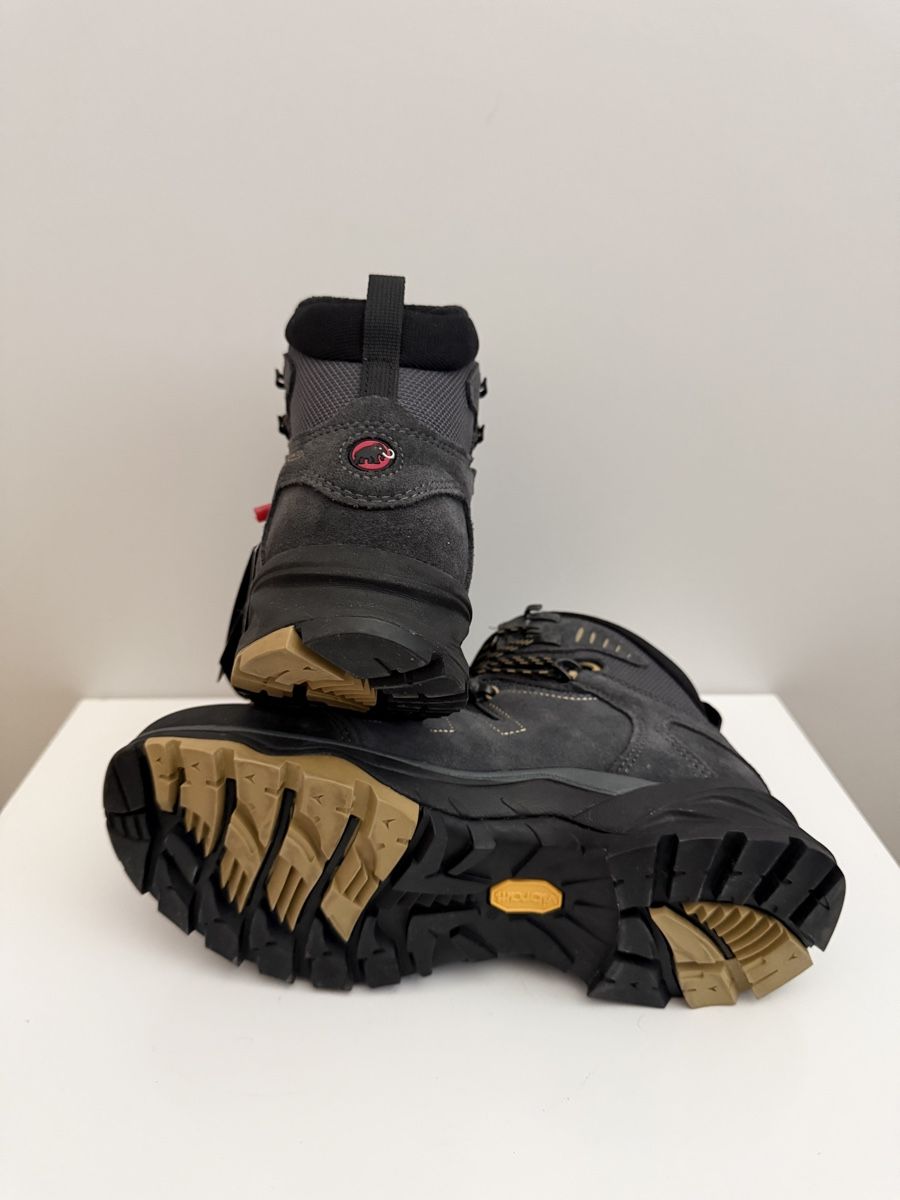 Mammut Scarpe da donna: Mammut T Advanced GTX Wanderschuhe gr 37 1/3 – Nuovo (secondo la descrizione) da Zürich venduto da Altruisti 4