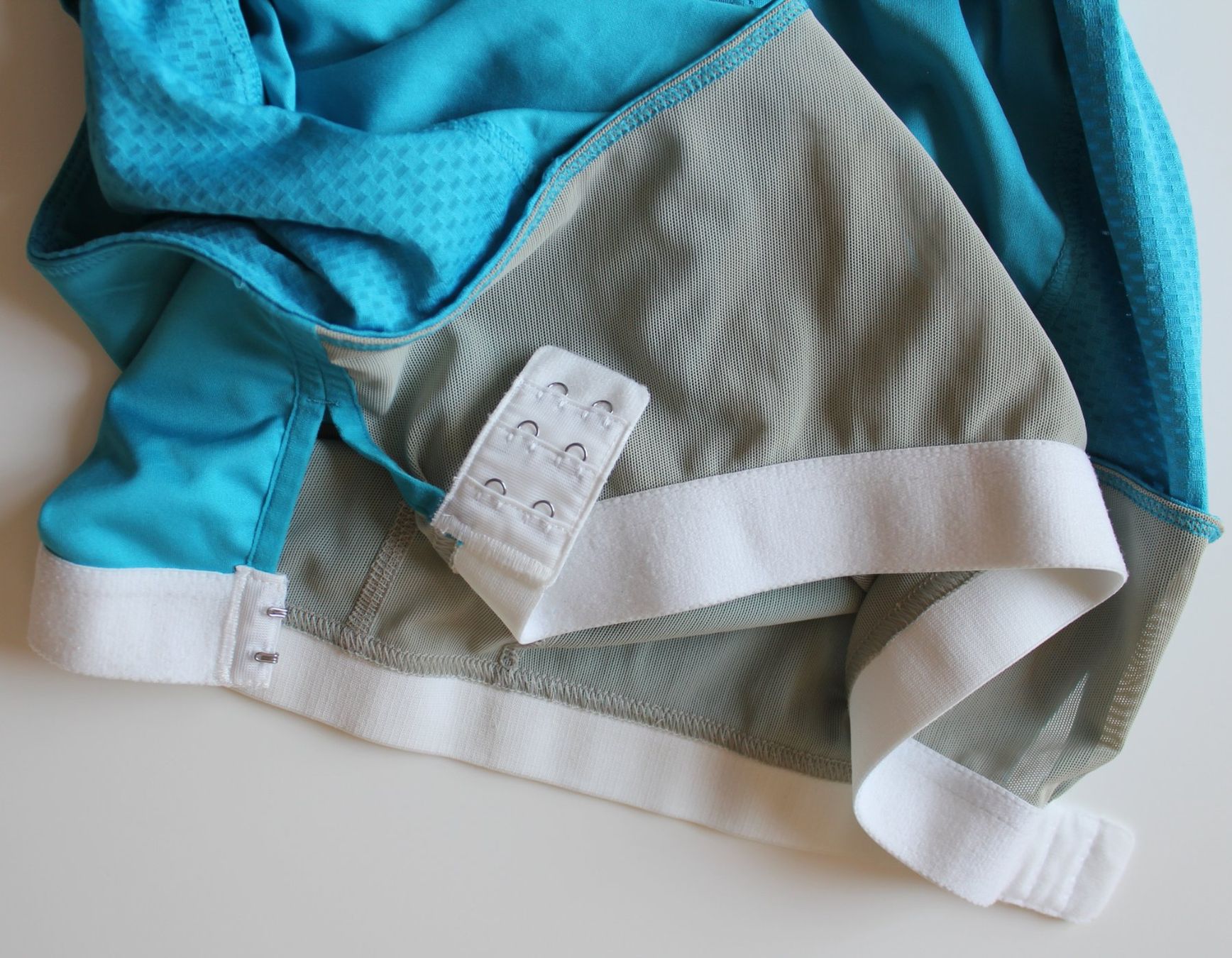 Salomon Tops: Débardeur Salomon ACTILITE  t. M – Gebraucht aus Peseux von Gilloss 8