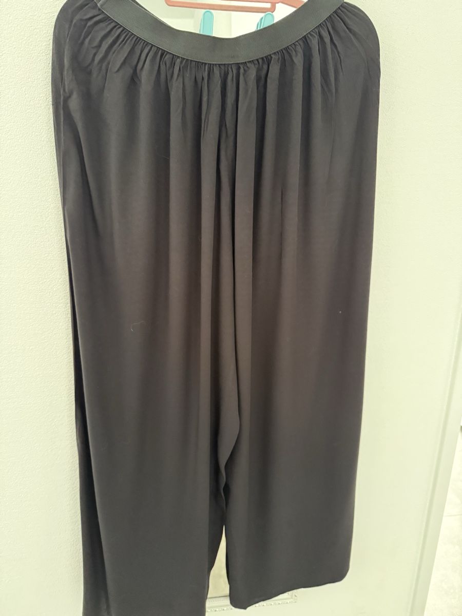 Hosen: Sommerhose / Schlupfhose luftig leicht Grösse L  – Gebraucht aus Pfeffikon LU von pepino17 2