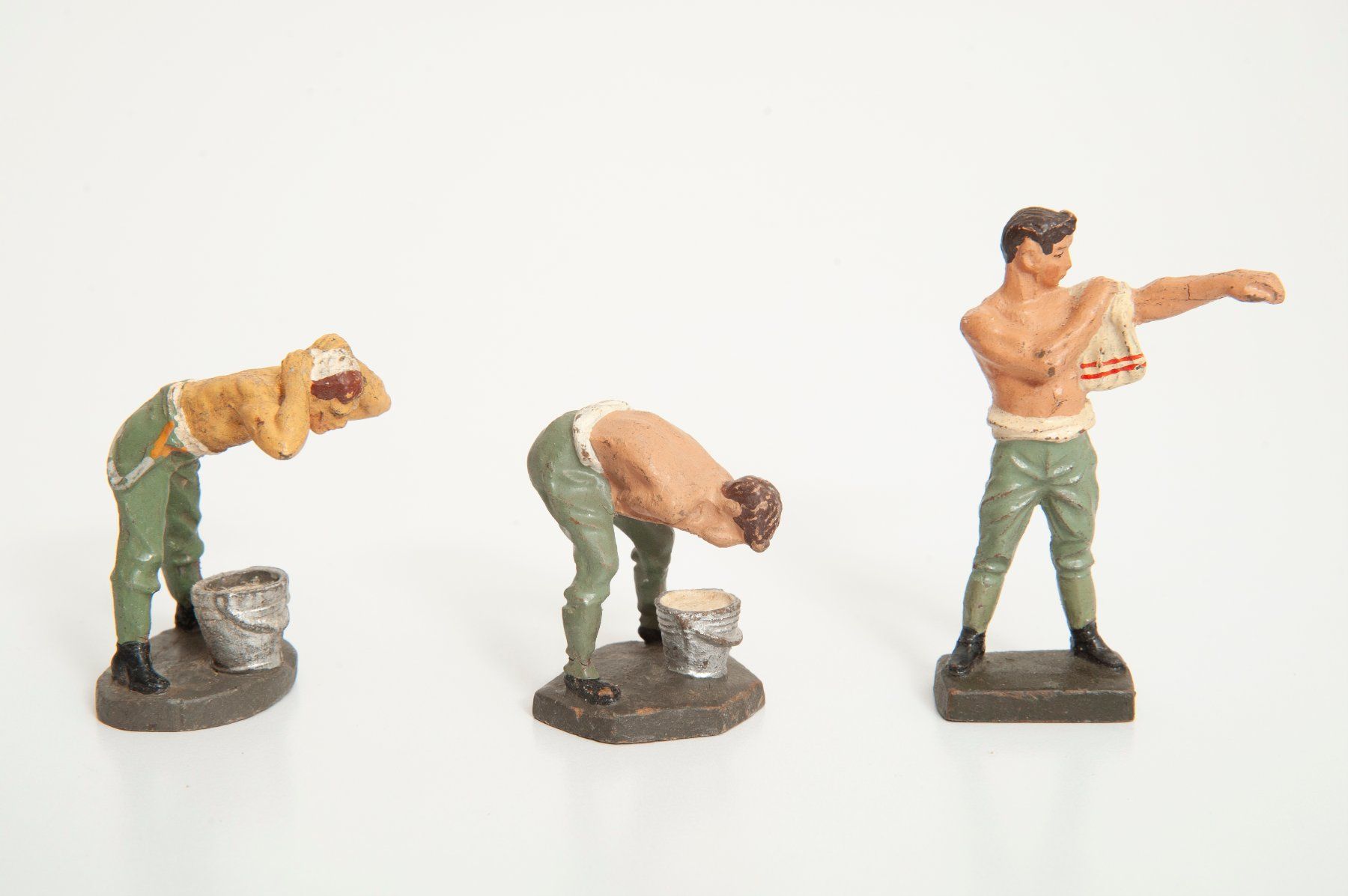 Spielzeuge: Elastolin Lot soldats toilette du corps – Gebraucht aus Lausanne von Phlox02 3