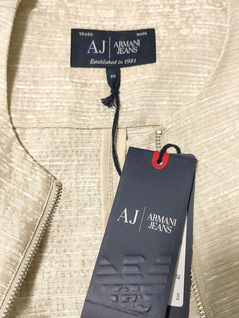 Armani Vestes: Armani Jeans Jacke  – Neuf avec emballage d'origine à Hochdorf par Berry005 7