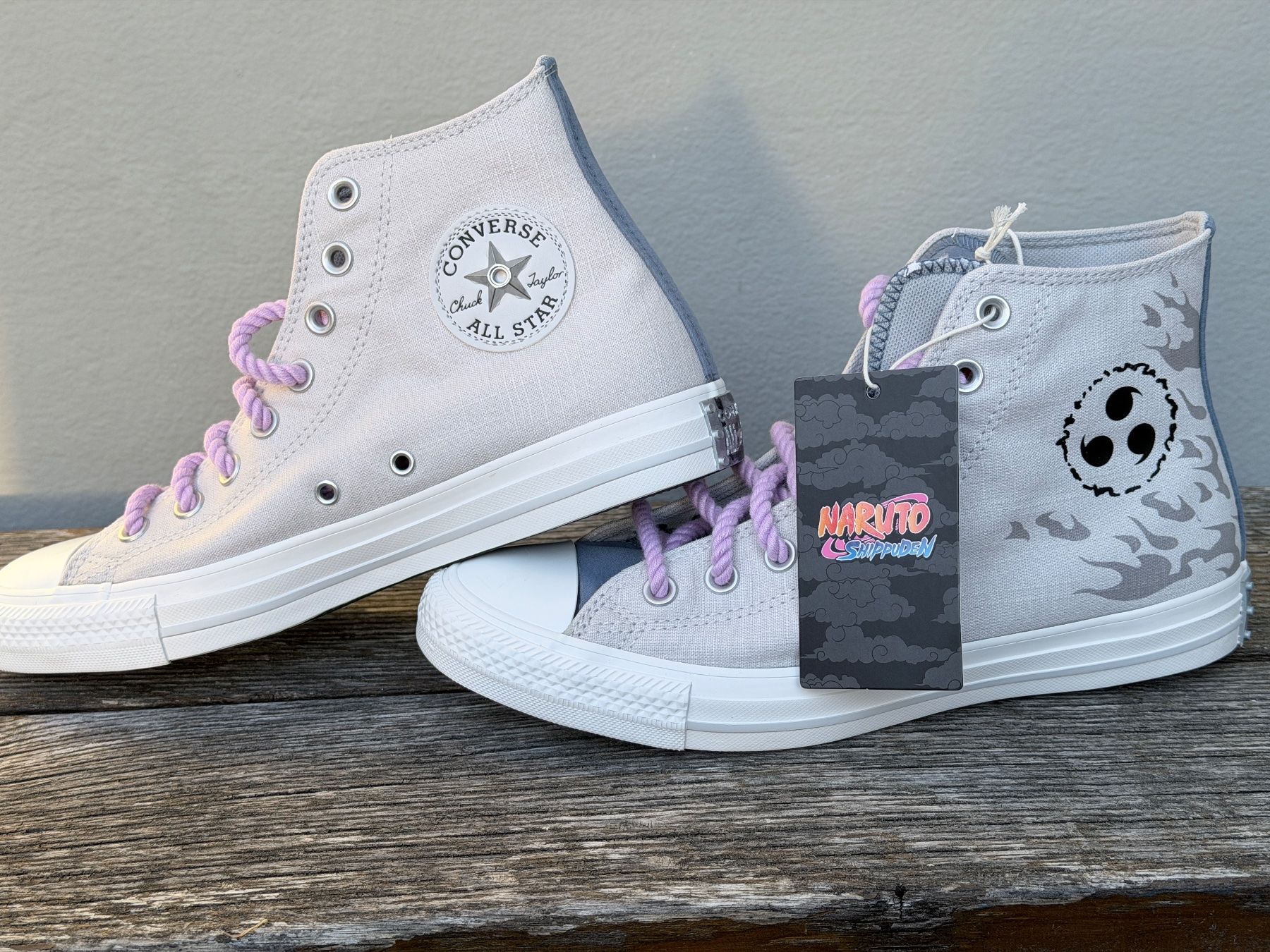 Converse Scarpe da uomo: Converse Chuck Taylor All Star Hi Naruto Sasuke – Usato da Gerlafingen venduto da Thomibasichome