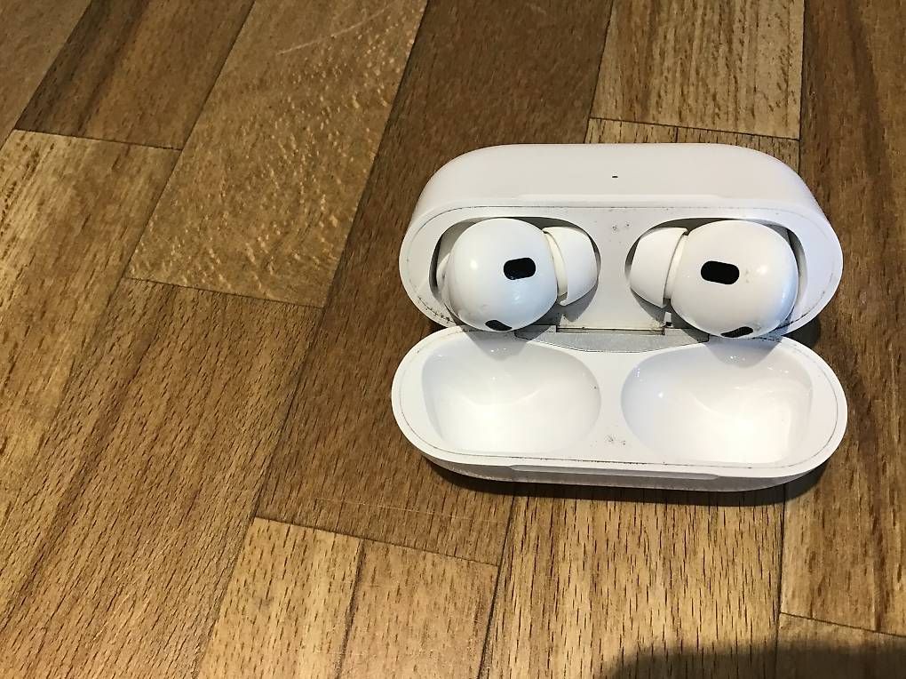 Casques audio: Appelle AirPods – D'occasion à Uzwil par Steini27 1