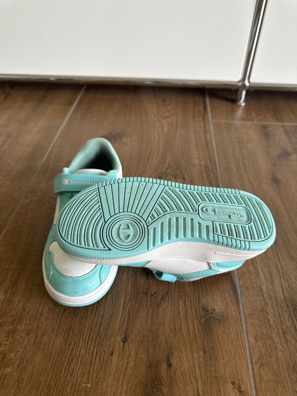 Champion Scarpe per ragazzi: Champion Grösse 32 – Usato da Mühlethal venduto da sarah-davide 3