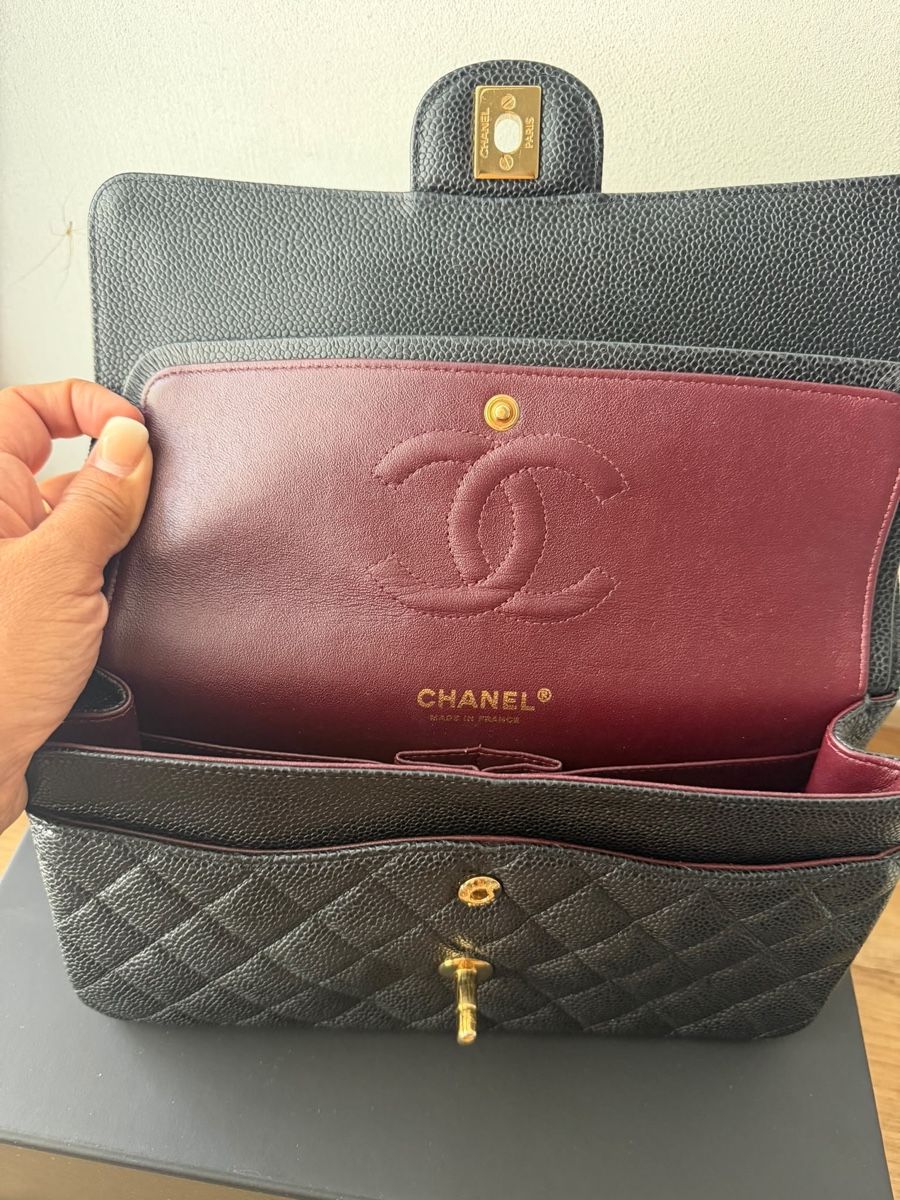 Chanel Borse da donna: Chanel Classic Timeless Medium Double Flap Black Caviar – Usato da Münchenstein venduto da watchpatrol 6