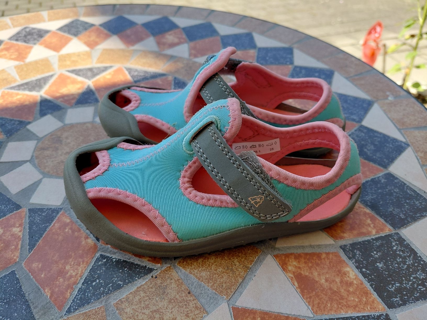 Scarpe per ragazzi: Badeschuhe Kinder – Usato da Mettlen venduto da mettlen03a 1
