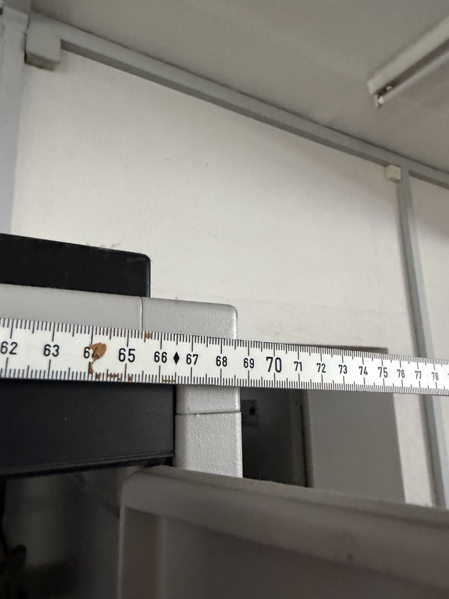 Racks & Cavalletti: Alumatic AG Serverschrank 42HE mit Netzwerkhardware – Usato da Oberglatt ZH venduto da couvert24 6